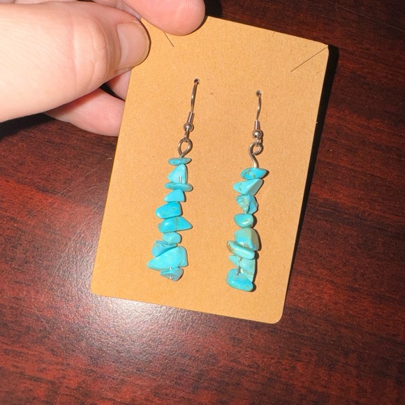 Unique Earrings - Picture 1 of 4
